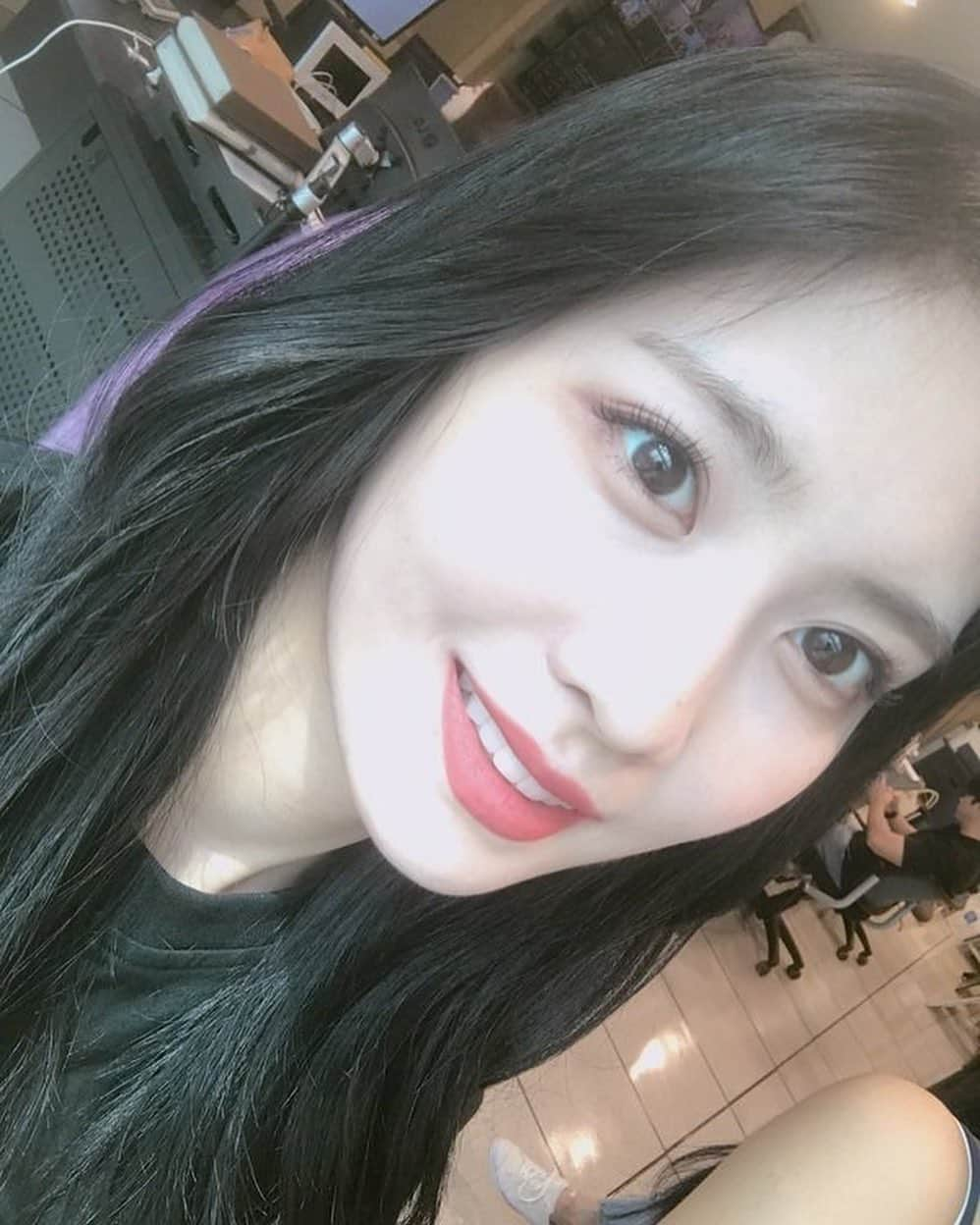 モモさんのインスタグラム写真 - (モモInstagram)「♡ [Official] 191014 - Choi Hwa Jung’s Power Time Website Update -  #MOMO #트와이스 #모모 #平井もも #もも #TWICE © owner」10月14日 20時09分 - momojype