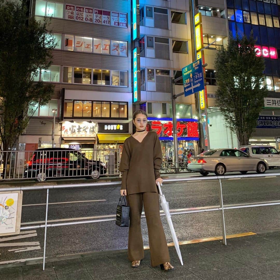 浪花ほのかのインスタグラム：「、 、 、 (´◠ω◠`)」