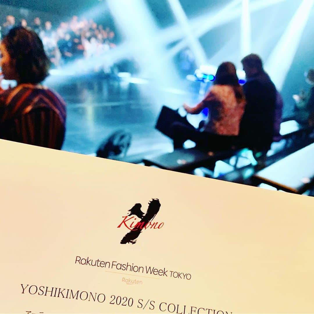 UNCLACKさんのインスタグラム写真 - (UNCLACKInstagram)「Yoshikimono 2020 SS collection  #fwt #yoshikimono  @yoshikimono  @yoshikiofficial  @rakutenfashion @rakutenfwt @rakutenfwt_promotion @hiroshi.mikitani」10月14日 20時27分 - unclack