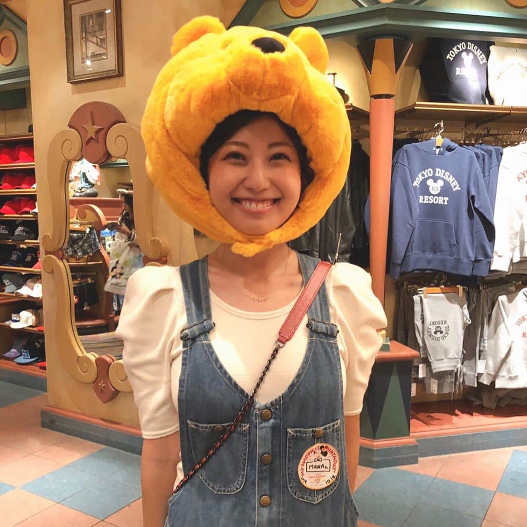 天野麻菜さんのインスタグラム写真 天野麻菜instagram サプライズで着いたらディズニーシーでした ドレスコードはサロペットとお揃いのプーさん帽子 楽しい誕生日前夜でした ディズニー ディズニーシー お揃いコーデ プーさん 一番好き 仲良し家族