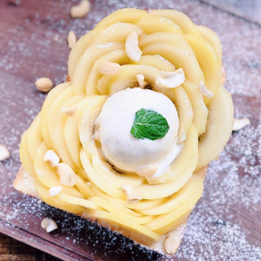 上田真実のグルメインスタ