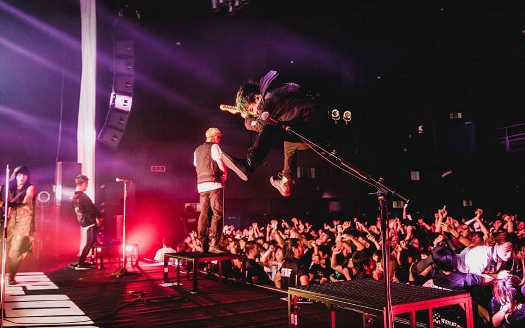 coldrainさんのインスタグラム写真 - (coldrainInstagram)「“THE SIDE EFFECTS ONE MAN TOUR 2019” ZEPP SAPPORO  Photos by @yamada_mphoto  #coldrain  #thesideeffects」10月14日 23時07分 - coldrain_official