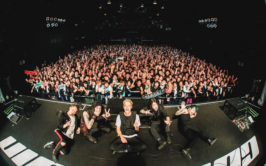 coldrainさんのインスタグラム写真 - (coldrainInstagram)「“THE SIDE EFFECTS ONE MAN TOUR 2019” ZEPP SAPPORO  Photos by @yamada_mphoto  #coldrain  #thesideeffects」10月14日 23時07分 - coldrain_official