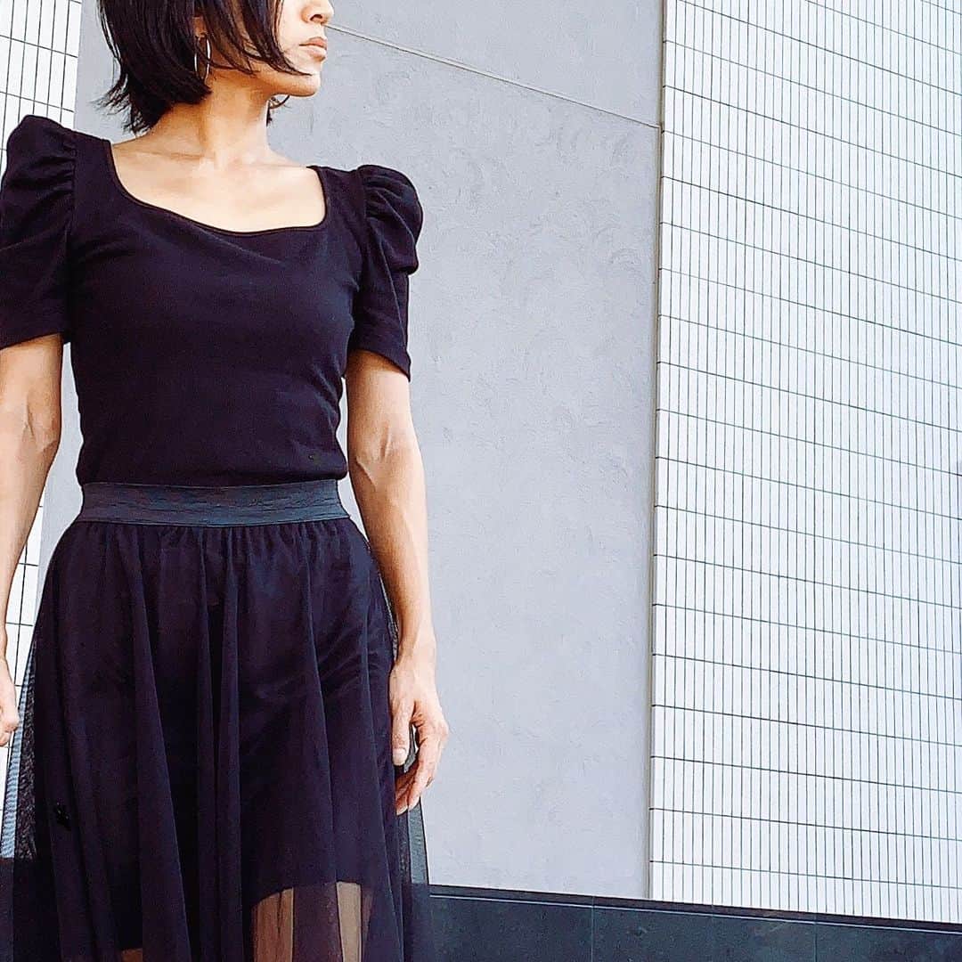 DRESS TAYLORさんのインスタグラム写真 - (DRESS TAYLORInstagram)「ブラック & シアー  #dresstaylor」10月14日 23時28分 - dress_taylor