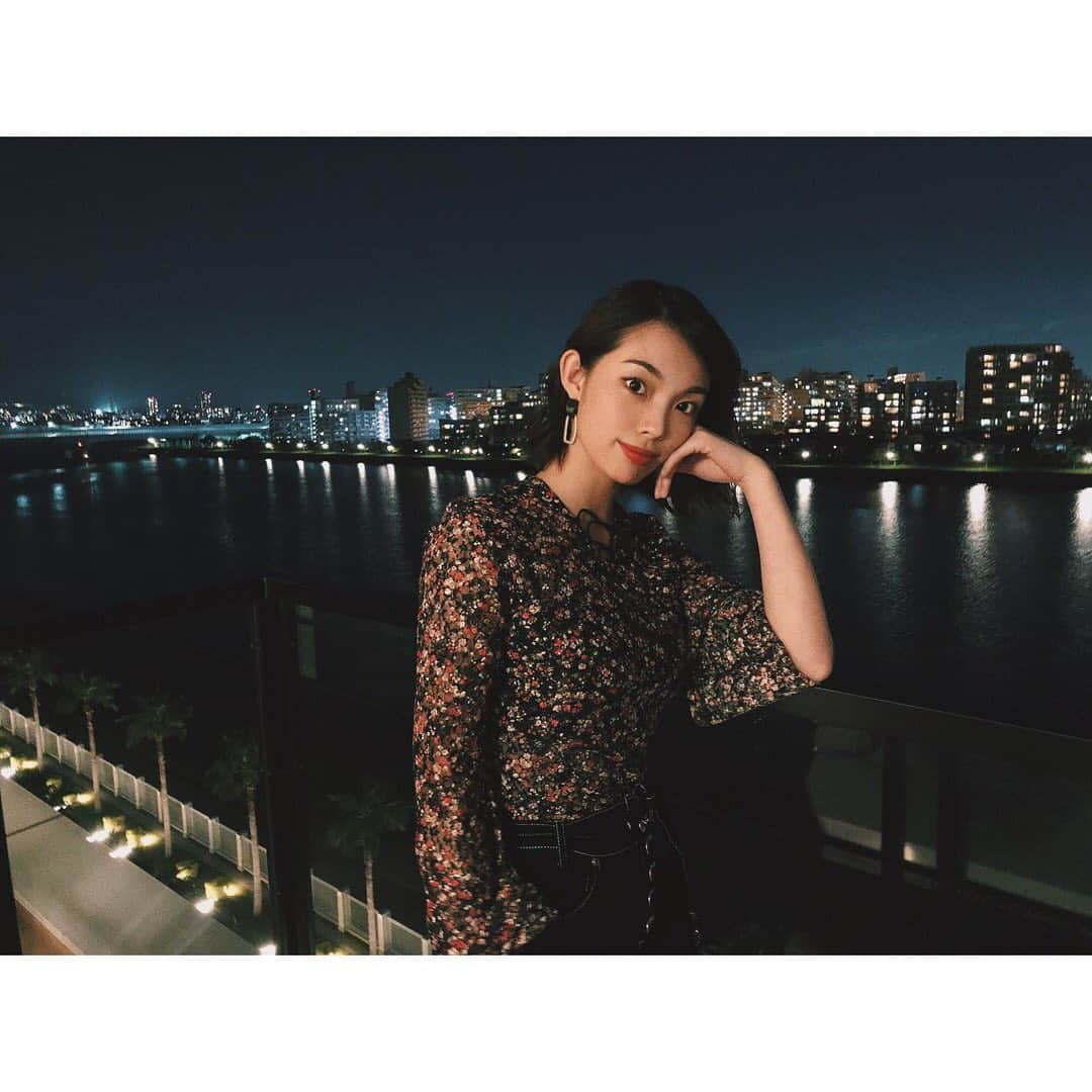 松井貴香さんのインスタグラム写真 - (松井貴香Instagram)「- - night view🌃✨ - - #1015 #夜景 #神戸 #芦屋ベイコート倶楽部  #nightview  #kobe #beautiful  #instagood」10月15日 0時26分 - kiko414_m