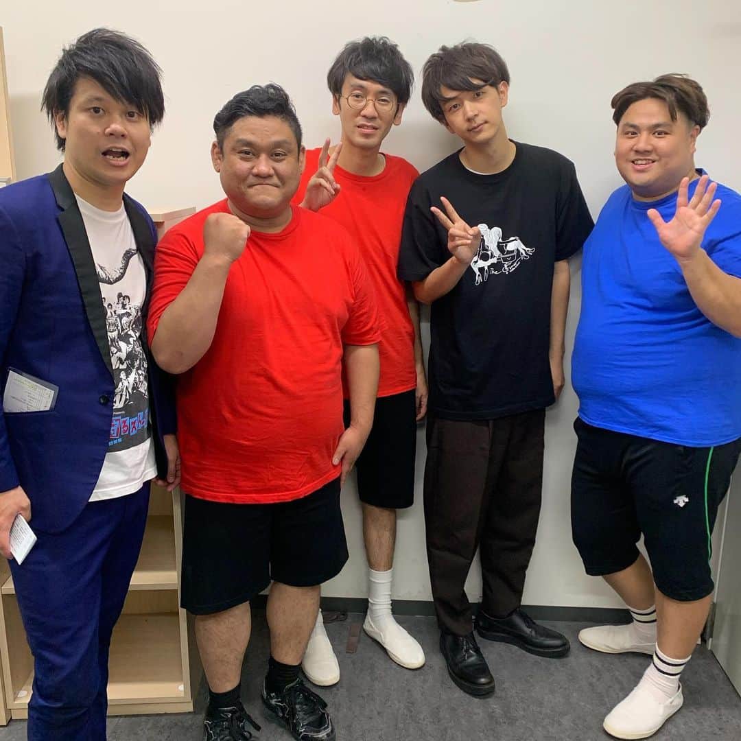 池田真一のインスタグラム：「ダブルアートのLet’s enjoy Liveありがとうございました！ 今回も最高にenjoyできました！ いや〜全部腹ちぎれるぐらい笑った😆 ラグビーワールドカップゲーム皆さんもラテにお願いして是非やってみて下さい！コマンダンテさんも東京からありがとうございました！」