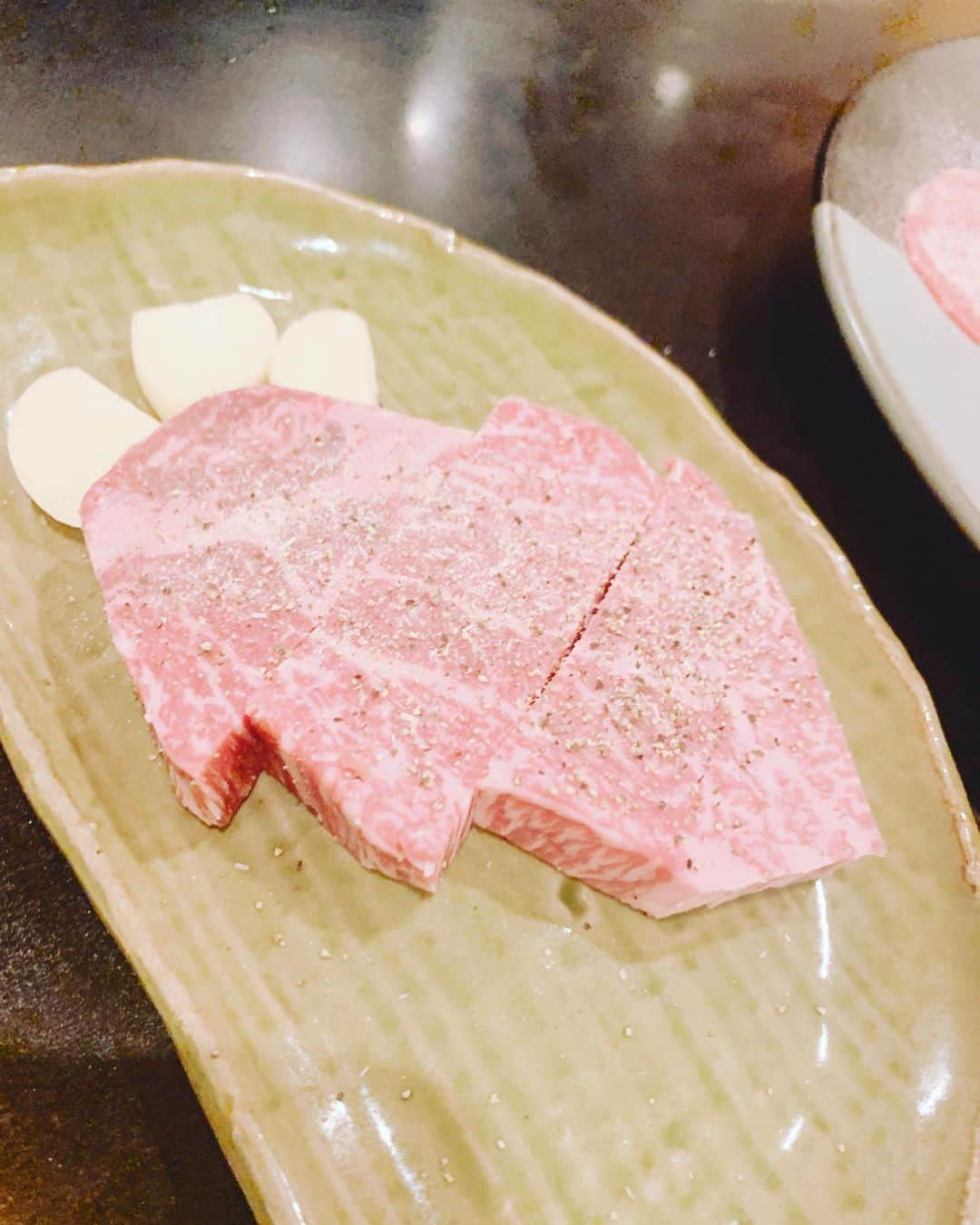 桜花由美さんのインスタグラム写真 - (桜花由美Instagram)「大阪最終日に焼肉食べに行ってきました！  美味しかった！  明日東京に帰ります！  お家は大丈夫だろうか… 4日間東京を離れ、台風のニュースしか見てないから心配…  明日は19時から志田後楽園大会がある。  お家の心配をしながら明日東京に帰ります！  無事でありますように。  #wavepro ‬ ‪#女子プロレスラー ‬ ‪#プロレス ‬ ‪#プロレスラー ‬ ‪#女子プロレス‬ ‪#prowrestling‬ ‪#プロレスリングwave‬ #桜花由美 #波ヲタ全員集合  #波ヲタ  #大阪 #アゼリア大正ホール」10月15日 1時19分 - ohkayumi