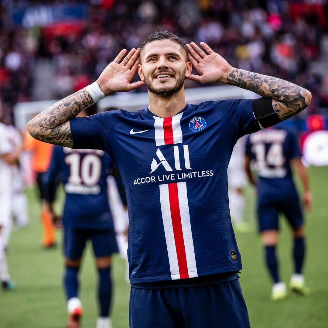 パリ・サンジェルマンFCさんのインスタグラム写真 - (パリ・サンジェルマンFCInstagram)「🔜⚽️ #OGCNPSG . 😄👂@mauroicardi . #ICICESTPARIS #AllezParis #ParisSaintGermain #PSG #Ligue1 #Football」10月15日 1時34分 - psg