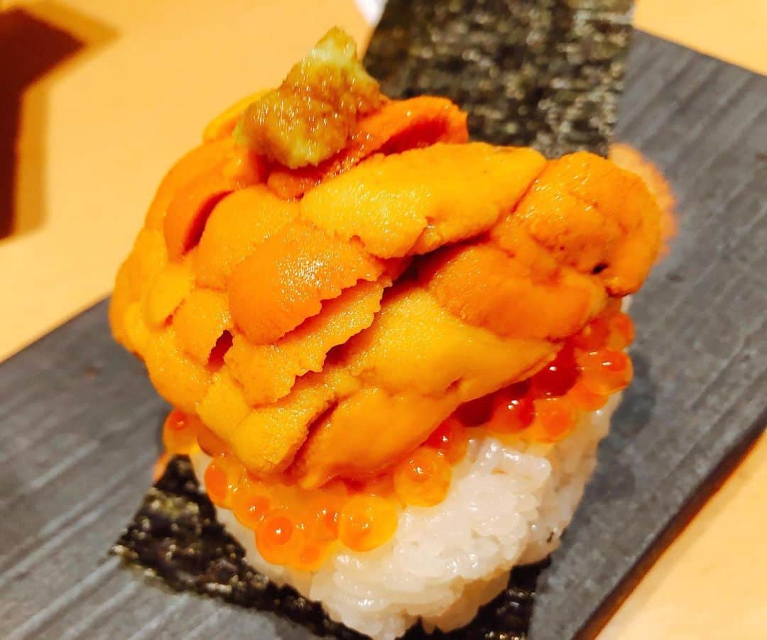 嶋村瞳のグルメインスタ