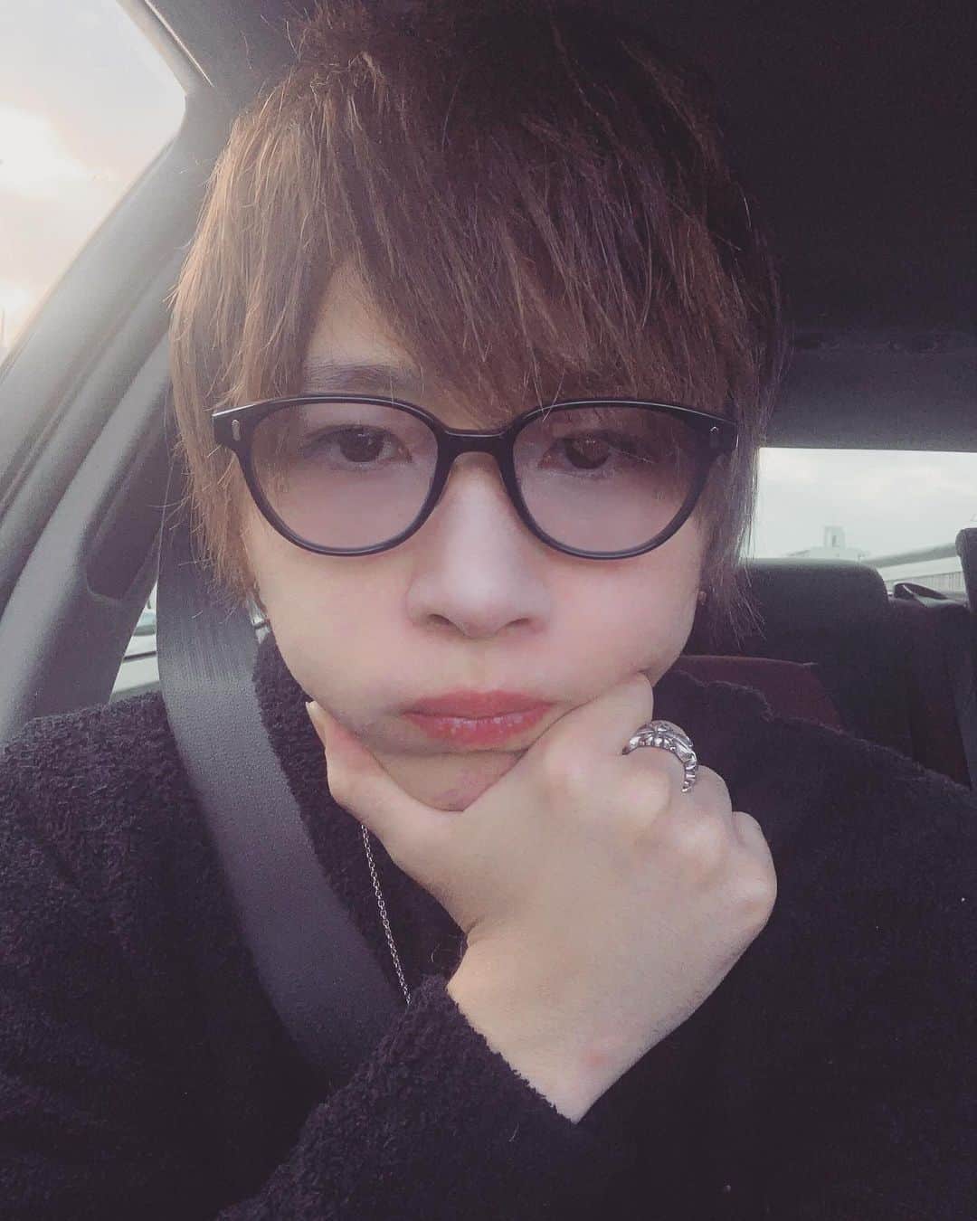 タケヤキ翔さんのインスタグラム写真 - (タケヤキ翔Instagram)「新しいサングラス買いました。東京向かいます」10月15日 8時09分 - takeyakisyou