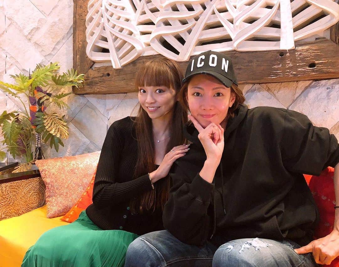 のインスタグラム：「ちえちゃんと#スパ #マッサージ タイム♬ 弾丸トーク、スパの癒しで色んなことデトックス(*´-`)💗」
