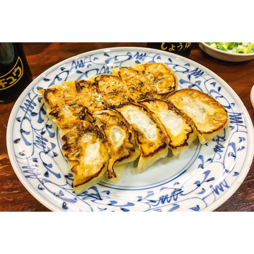 青木カズローさんのインスタグラム写真 - (青木カズローInstagram)「2019.10.09 Fukuoka #餃子 #gyoza #テムジン」10月15日 9時04分 - cazrowaoki