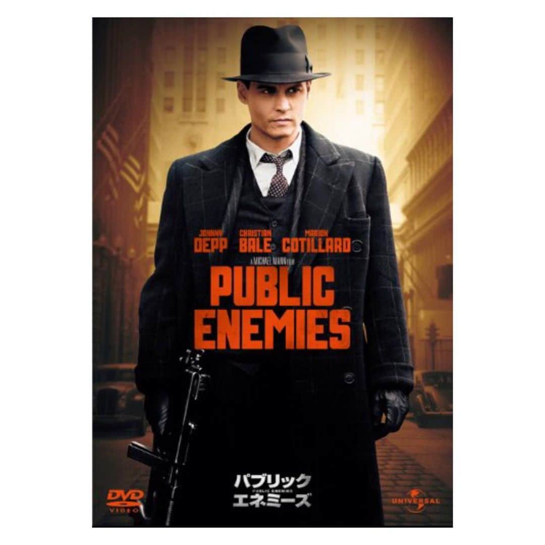 山谷花純さんのインスタグラム写真 - (山谷花純Instagram)「『PUBLIC ENEMIES』見た。  純愛を感じられるギャング映画でした。これが実話だなんて。 ジョニーのハットが格好良かったです。  #publicenemies #パブリックエネミーズ #jonnydepp #映画 #movie #映画好き」10月15日 9時22分 - kasuminwoooow