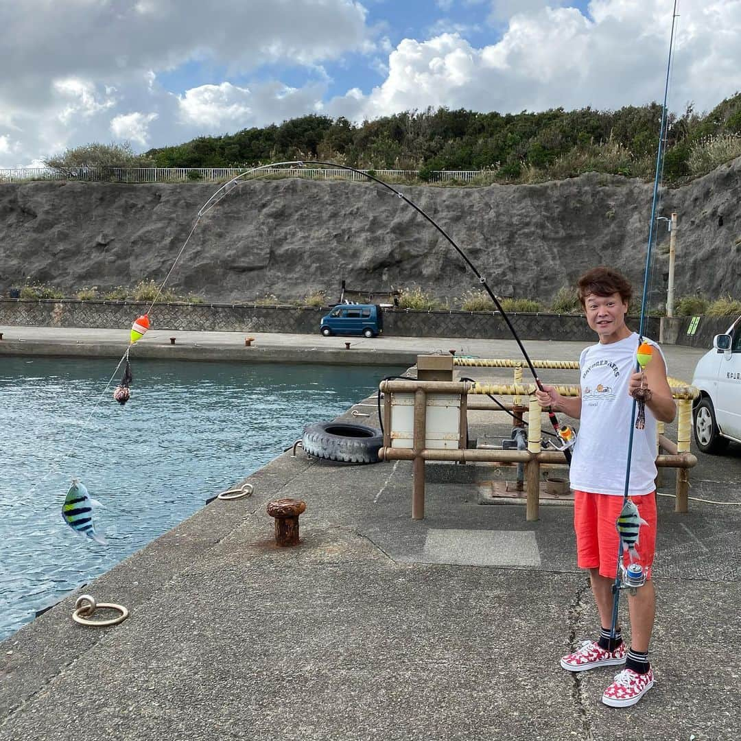 大溝清人さんのインスタグラム写真 - (大溝清人Instagram)「八丈島  お釣りさん  #小学校以来 #連れたよ #オビンチョ #いえい #八丈島」10月15日 9時58分 - badboys_kiyoto93