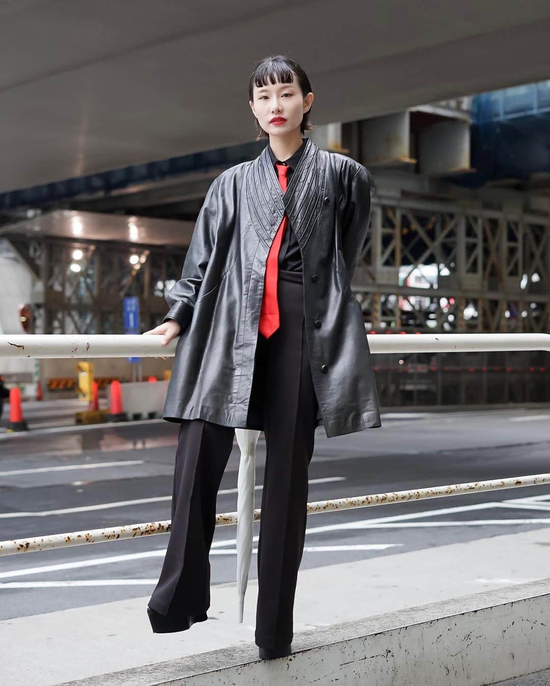 Fashionsnap.comさんのインスタグラム写真 - (Fashionsnap.comInstagram)「【東コレスナップ】東京のファッションウィークでFASHIONSNAP.COMのスナップハンターが撮影したストリートスナップを毎日更新中。初日となる10月14日は、「ヨシキモノ」と「ティート トウキョウ」のショー来場客をスナップしました。 #東コレ20年春夏 #RakutenFWT #tiittokyo #YOSHIKIMONO #tiittokyo」10月15日 11時02分 - fashionsnapcom
