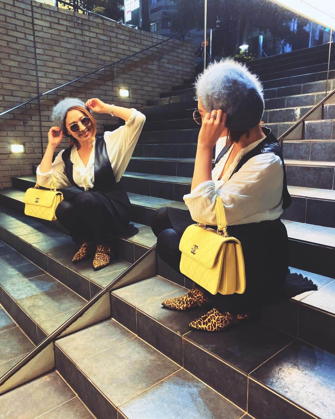 shihoのインスタグラム：「久々のootd🧡 . . . . . new haircolor @aula_diva . . . . #ootd#fashion#code#outfit  #codenate #autumn  #やっと秋服たのしめる」