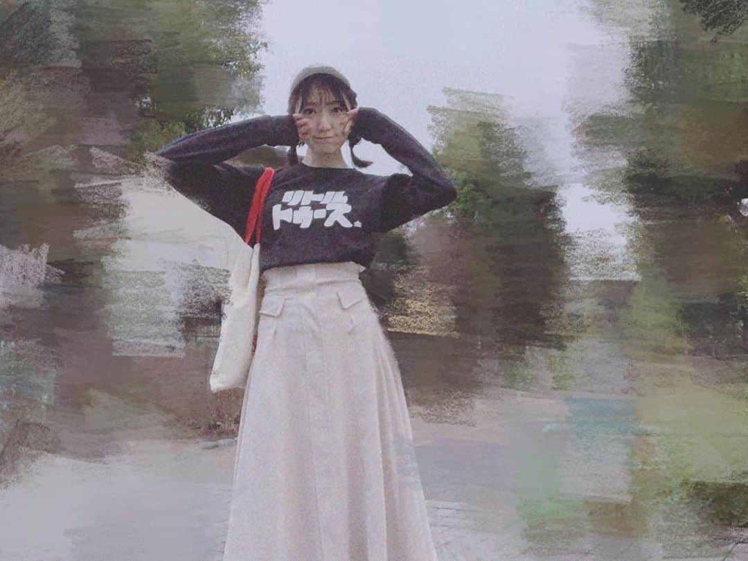 松井咲子さんのインスタグラム写真 - (松井咲子Instagram)「秋が来ました飽きずに着ます . . #リトルトゥース #annkw #オードリー さん #トレーナー」10月15日 20時49分 - sakiko___official