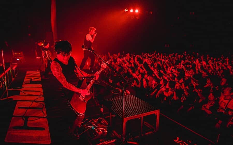 Sugiさんのインスタグラム写真 - (SugiInstagram)「“THE SIDE EFFECTS ONE MAN TOUR 2019”  ZEPP SAPPORO Photos by @yamada_mphoto  #coldrain #thesideeffects」10月15日 20時59分 - sugi_coldrain