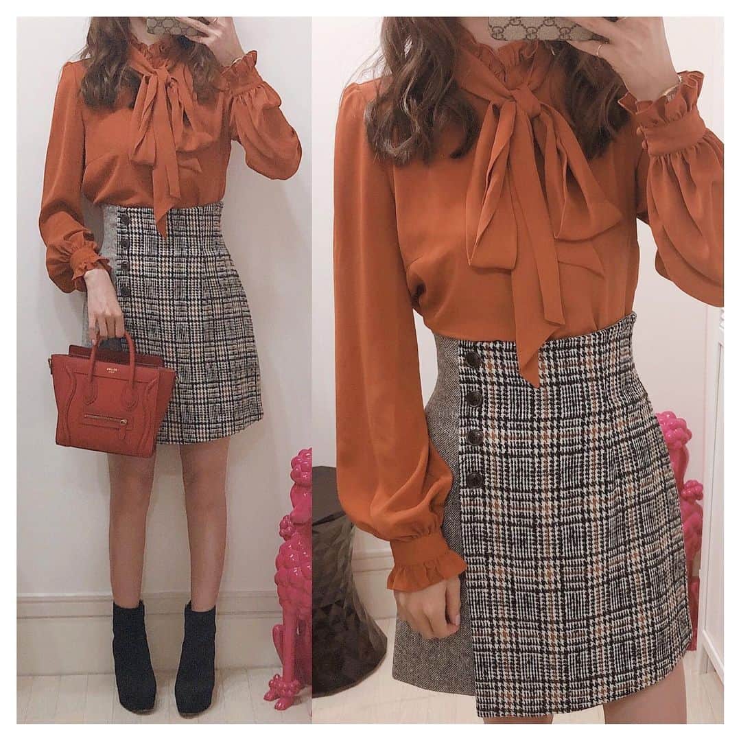 のインスタグラム：「＊﻿ ＊﻿ coordinate 。♡﻿ ﻿ ﻿ tops:eimyistoire﻿ skirt:lilybrown﻿ shoes:miumiu﻿ bag:celine﻿ ﻿ ﻿ ﻿ @eimyistoire_official のこのブラウスのオレンジカラーが秋っぽくて好き 。♡﻿ ただもぉブラウス1枚だと寒い 。。﻿ 秋終わるの早い 。。﻿ ﻿ ﻿ #coordinate #code #outfit #ootd #wear #fashion #コーディネート #コーデ #コーデ記録 #ファッション #ファッションコーデ #おまみ服 #miumiu #miumiushoes #ミュウミュウ #celine #セリーヌ #celinebag #lilybrown #リリーブラウン #eimyistoire #秋服 #秋服コーデ #今日のコーデ #eimy #checkskirt #チェックスカート #ミニスカート #ブーツコーデ #エイミーイストワール」