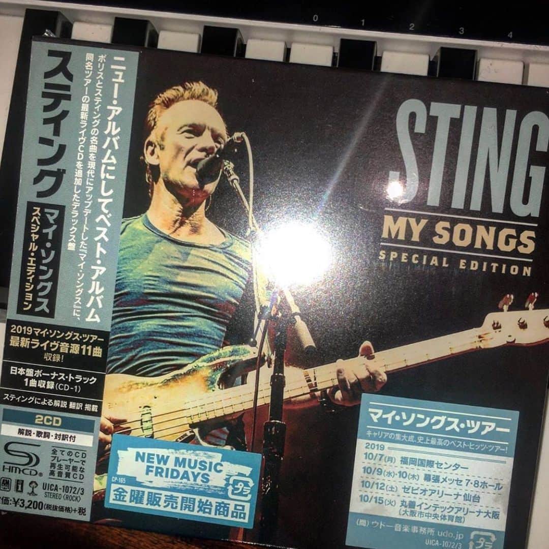 スティングさんのインスタグラム写真 - (スティングInstagram)「#Repost @mkcherryboom My Songs Special Edition available now in Japan and on Nov. 8th everywhere #Sting #MySongs www.sting.com #cherrytreemusiccompany」10月15日 22時11分 - theofficialsting