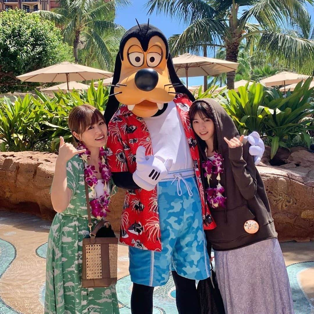 西野七瀬さんのインスタグラム写真 - (西野七瀬Instagram)「Nanase and Karin in Hawai  #伊藤かりん #ハワイ  #7ツーショ #nanaseeveryday #nishinonanase #nanasemaru #nachan #nanasenishino #nanase #西野七瀬 #七瀬 #西野七瀬推し #なぁちゃん #なーちゃん #ななせまる #ななせ 元#アイドル 元#乃木坂46 #女優 #モデル #かわいい #japan #idol #oshi #nogizaka46 #西野七瀬好きな人と繋がりたい」10月15日 13時17分 - nishino.nanase.fan