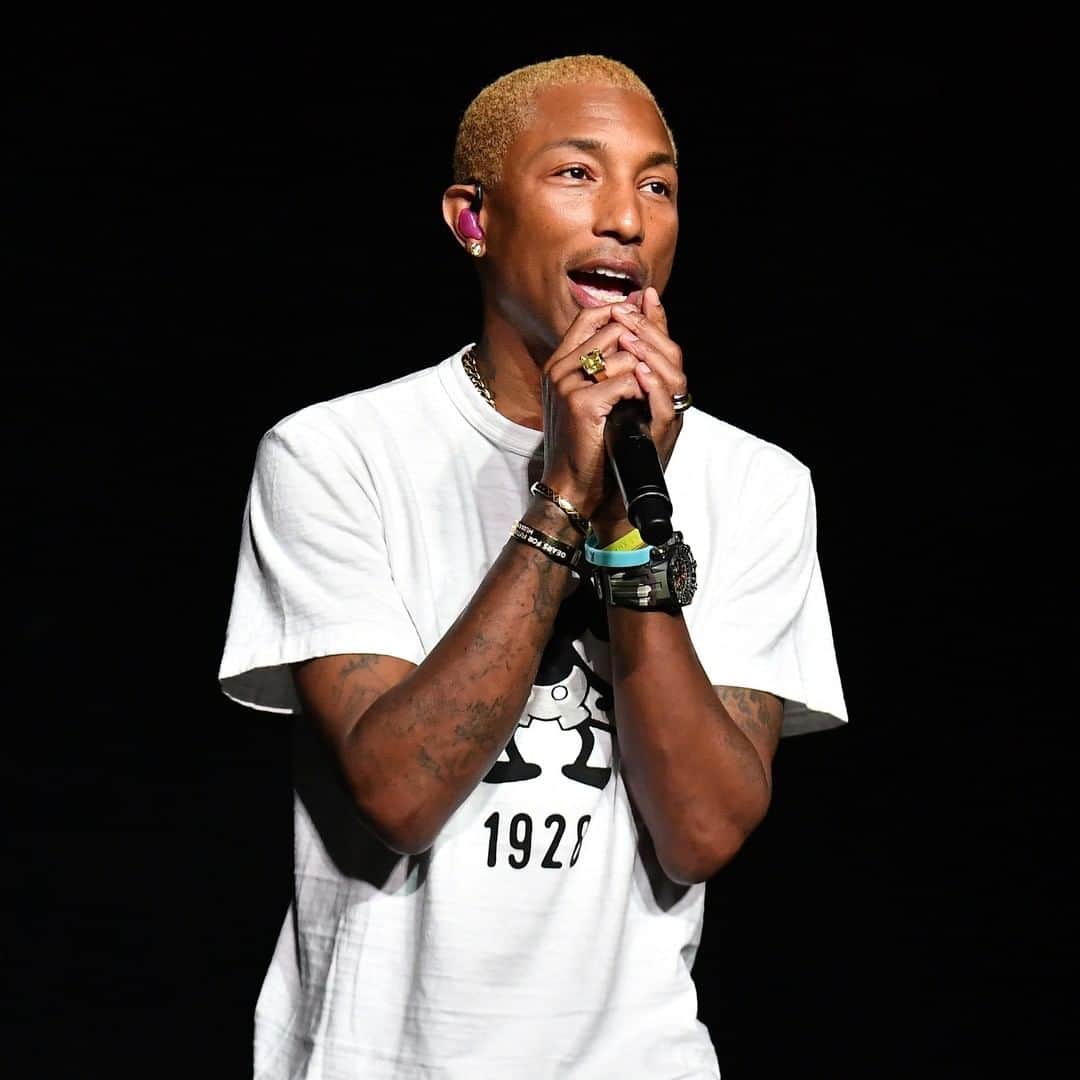 HYPEBEASTさんのインスタグラム写真 - (HYPEBEASTInstagram)「@hypebeastmusic: @pharrell has announced that the 2020 installment of @somethinginthewater will take place from April 20-26. Taking over P’s hometown of Virginia Beach, VA, the event will be centered around live music and the brightest minds from the culinary world, technology, environmental sustainability, health & wellness, media and more. Stay tuned for the official lineup and more details.⁠ Photo: Paras Griffin/Getty Images⁠」10月15日 15時10分 - hypebeast