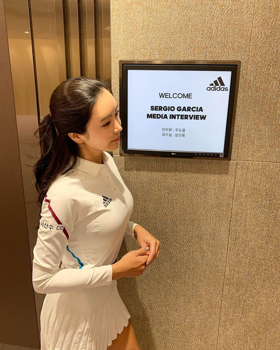 アン・シネさんのインスタグラム写真 - (アン・シネInstagram)「#teamadidasgolf」10月15日 15時35分 - shinaeahn