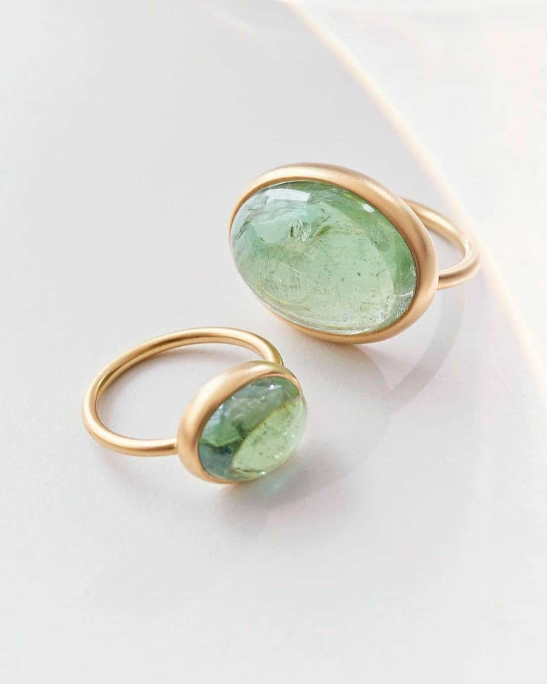 MARIHA Official Instagramさんのインスタグラム写真 - (MARIHA Official InstagramInstagram)「. Rings | Earth Drops, Green Tourmaline リング | アースドロップス, グリーントルマリン  思いやりの心や、他人への愛情を深める石といわれているグリーントルマリン。10月の誕生石です。  #mariha #jewelry #finejewelry #pinkopal #mariha伊勢丹新宿店 #mariha阪急うめだ本店 #マリハ #ジュエリー #10月の誕生石 #ピンクオパール  #10月生まれ #誕生石」10月15日 17時36分 - mariha_official