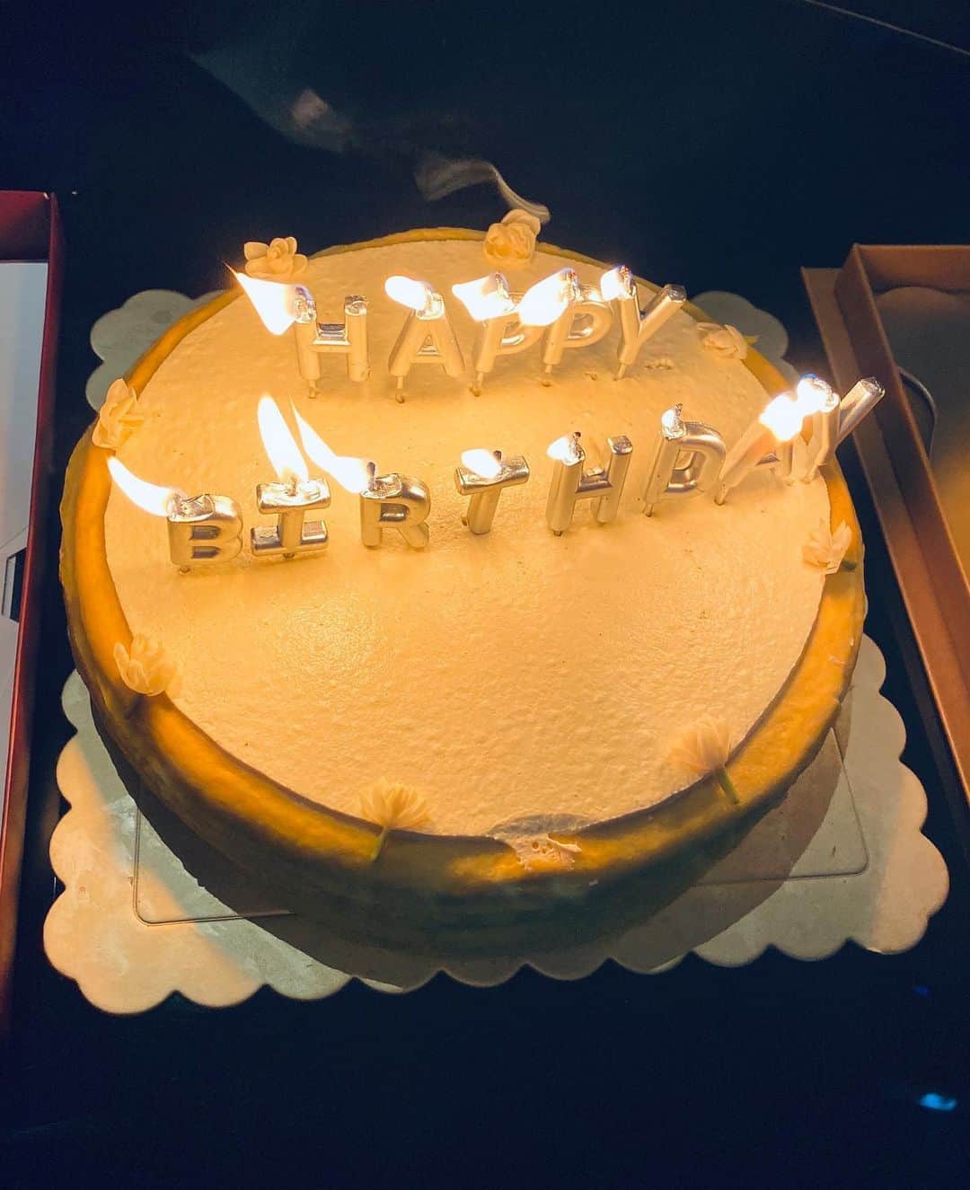 美岐のインスタグラム：「21💜」