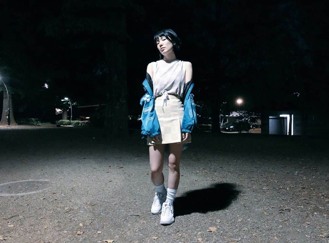 水野しずのインスタグラム：「明日髪型派手に変える予定だから今のスタイルをのせておこう」