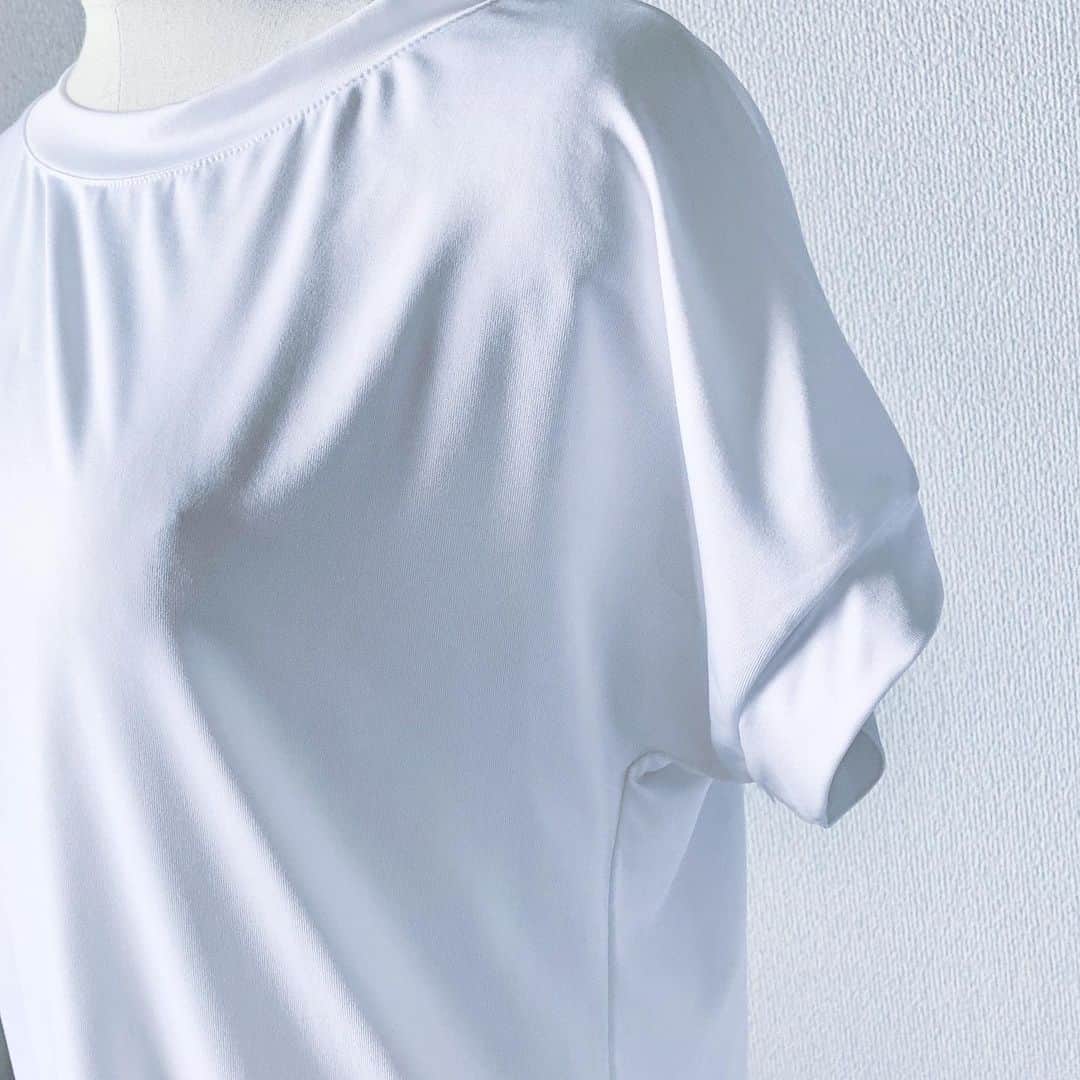 DRESS TAYLORさんのインスタグラム写真 - (DRESS TAYLORInstagram)「ホワイトT  #dresstaylor」10月15日 22時59分 - dress_taylor