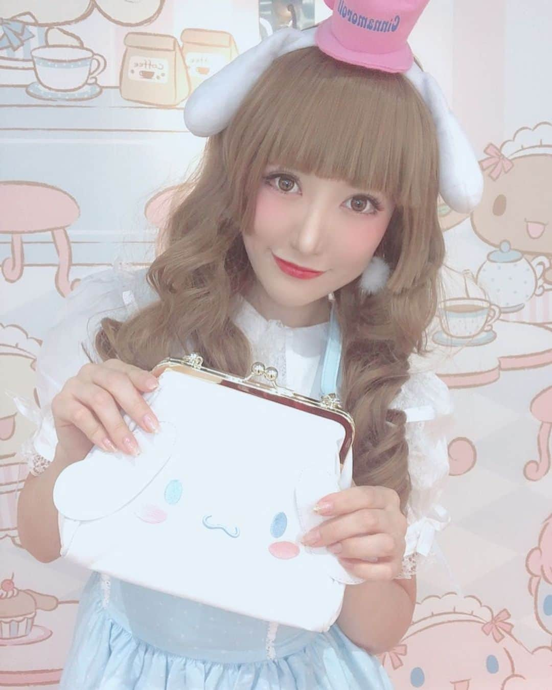 小峰みこのインスタグラム