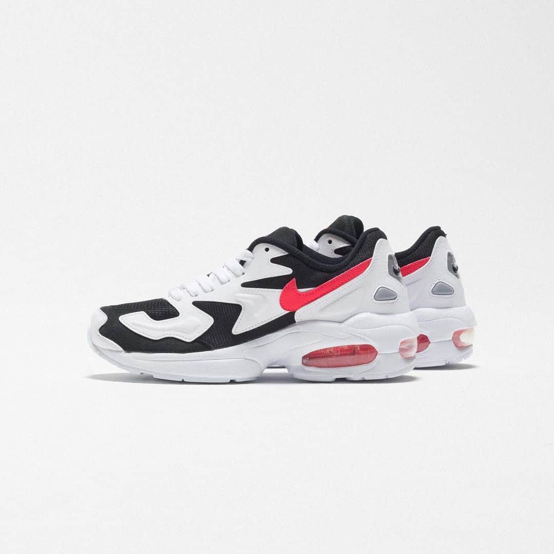 UNDFTDさんのインスタグラム写真 - (UNDFTDInstagram)「Nike Women's Air Max2 Light // Available Now at Select Undefeated Chapter Stores and Undefeated.com」10月16日 3時19分 - undefeatedinc