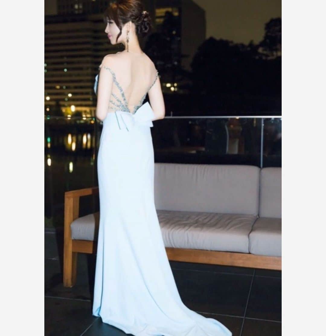森下悠里さんのインスタグラム写真 - (森下悠里Instagram)「2年前💎 - 内輪だけの婚約パーティー - #party #engagement #dress #💎」10月16日 4時32分 - yuurimorishita