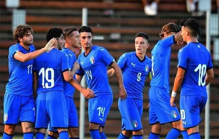 サッカーイタリア代表さんのインスタグラム写真 - (サッカーイタリア代表Instagram)「#Under20🇮🇹 Torneo “8 Nazioni”. L’#Italia rischia la beffa ma con il Portogallo arriva la terza vittoria . Nel quarto incontro della competizione i ragazzi di Franceschini vincono 4-3 grazie ai gol di Anderson, Portanova, Olivieri e Gori. . Prossimo match il 18 novembre contro la Svizzera a Biella . . #VivoAzzurro」10月16日 15時34分 - azzurri