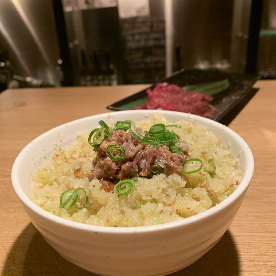 吉田美紀さんのインスタグラム写真 - (吉田美紀Instagram)「・ ・ 焼肉大好き娘。 （もちろんわたしも😁） ・ リクエストを聞くと答えが返ってくる @029nishiazabu ・ お肉はもちろんスープや〆のご飯まで◎✨ 親子で大好きなお店😋 ・ 一周年おめでとうございます㊗️ ・ ・ #yakiniku #029nishiazabu #tokyorestaurant #焼肉 #029西麻布 #焼肉女子」10月16日 16時27分 - miki__yoshida