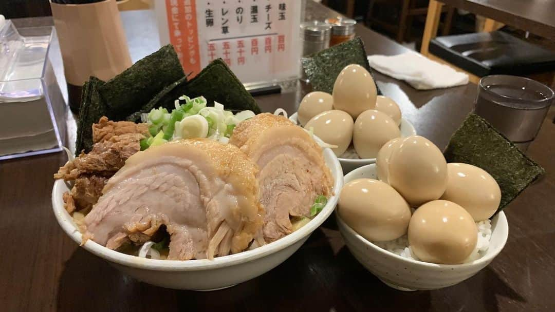 MAX鈴木さんのインスタグラム写真 - (MAX鈴木Instagram)「うめえ  ど乳化らーめん  #ちばから #ramen  #渋谷」10月16日 9時31分 - max_suzuki