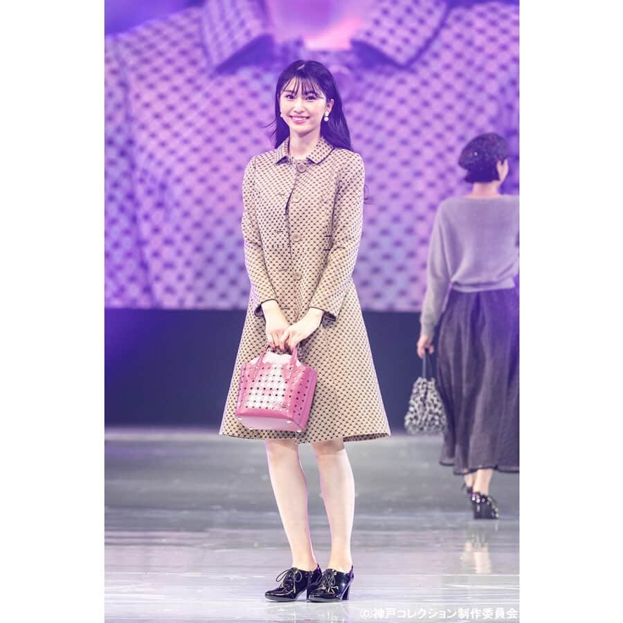 神戸コレクションさんのインスタグラム写真 - (神戸コレクションInstagram)「. . . 神戸コレクション 2019 AUTUMN/WINTER -ガールズフェスティバル- OFFICIAL PHOTO . ▽STAGE▽ 大丸神戸店(@daimarukobemonotokoto) . ▽BRAND▽ 1-3:TOCCA(@tocca_japan) 4-6:CAST:(@cast_colon) . ▽MODEL▽ #藤井サチ #武田玲奈 #西村円花 #アレクシス #間瀬遥花 #奥谷あかね . #kobecollection #神戸コレクション #kobecollection_official #神戸コレクション公式 #神コレ #2019aw #神戸コレクション2019aw #ガールズフェスティバル #fashionshow #fashion #model #brand #styling  #大丸神戸店 #tocca #castcolon」10月16日 17時02分 - kobe_collection