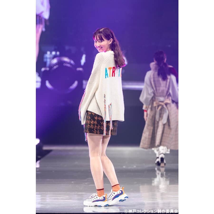 神戸コレクションさんのインスタグラム写真 - (神戸コレクションInstagram)「. . . 神戸コレクション 2019 AUTUMN/WINTER -ガールズフェスティバル- OFFICIAL PHOTO . ▽STAGE▽ 大丸神戸店(@daimarukobemonotokoto) . ▽BRAND▽ 1-3:TOCCA(@tocca_japan) 4-6:CAST:(@cast_colon) . ▽MODEL▽ #藤井サチ #武田玲奈 #西村円花 #アレクシス #間瀬遥花 #奥谷あかね . #kobecollection #神戸コレクション #kobecollection_official #神戸コレクション公式 #神コレ #2019aw #神戸コレクション2019aw #ガールズフェスティバル #fashionshow #fashion #model #brand #styling  #大丸神戸店 #tocca #castcolon」10月16日 17時02分 - kobe_collection