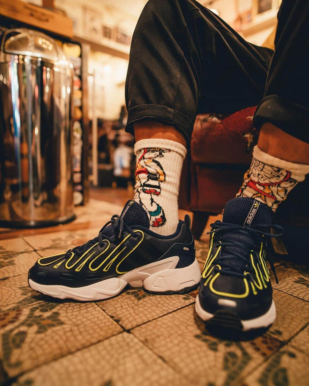 ADIDASTOKYOさんのインスタグラム写真 - (ADIDASTOKYOInstagram)「TOKYO CREATOR’S INSPIRATION Vol.5⁣ ⁣ ファッション、バーバー、フード、あらゆるスタイルのカルチャーを発信するFIREWORKS CEO DAISUKE KOMATSU。⁣ 自分が好きなカルチャーをそのまま仕事にできる幸せを感じながら、街を歩いていても、人と話していても、電車に乗っていても、生きている時間そのもの全てがリンクして、シナジーを生む。− @daisuke_fireworks⁣ ⁣ 📸 @phryne_sense #adidastokyo #アディダス #東京⁣」10月16日 17時03分 - adidastokyo