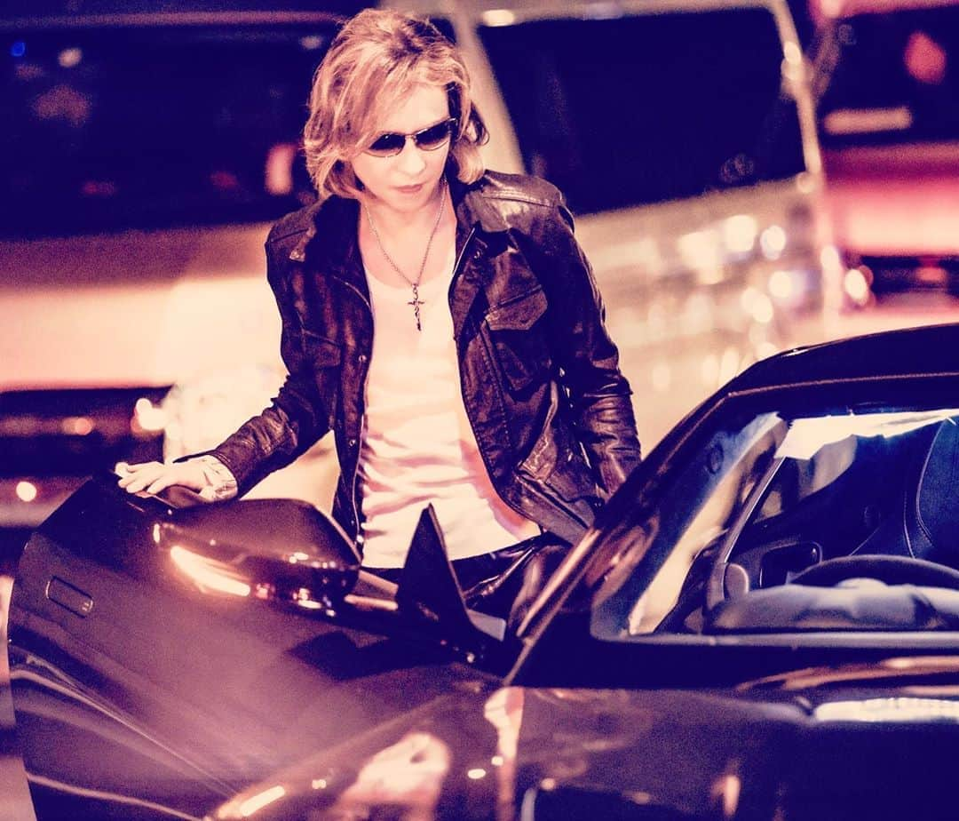 YOSHIKIさんのインスタグラム写真 - (YOSHIKIInstagram)「I’m on my way back to Tokyo. これから都内に向かいます。 See you soon!」10月16日 12時21分 - yoshikiofficial