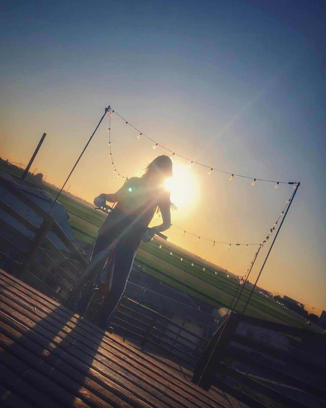 飯端美樹のインスタグラム：「ただいま〜🇯🇵 今までで一番短い滞在でしたが、夢が１つ叶い、会いたい人達にも会えて、練習もでき、いつも以上にかなり充実した濃い期間を過ごせました🇺🇸🌴 さて、今週末は国際レース！ みなさん10/20(日)は大泉緑地に観戦に来て下さい🍂 #calilife」