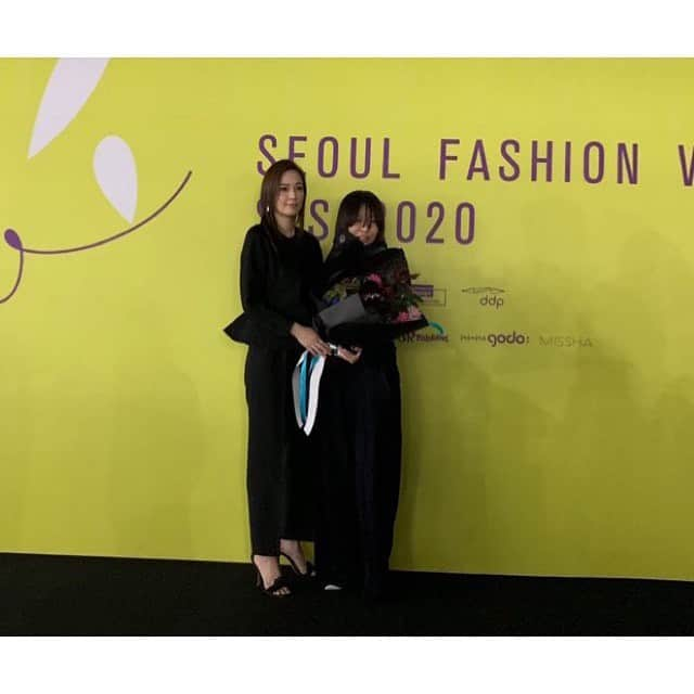 ソン・テヨンさんのインスタグラム写真 - (ソン・テヨンInstagram)「: #2020서울패션위크 #ddp#페이우#fayewoo#seoulfashionweek」10月16日 12時56分 - sontaeyoung_official