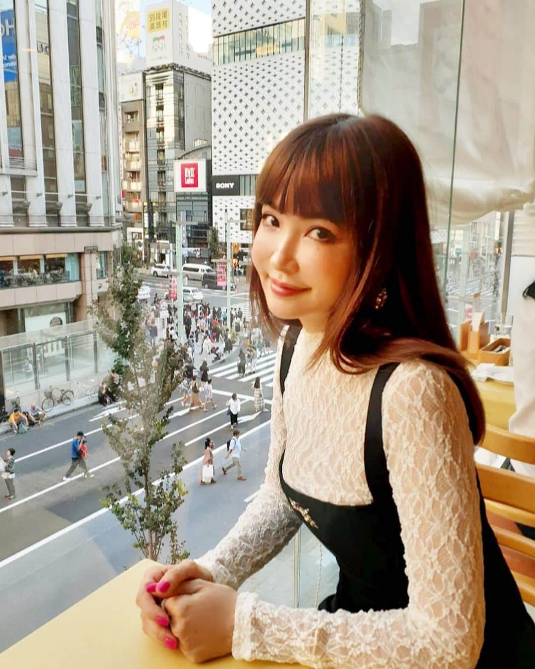 平子理沙さんのインスタグラム写真 - (平子理沙Instagram)「久々に銀座でランチ😊 #銀座#lifestyle#beauty #fashion#risahirako#平子理沙」10月16日 14時03分 - risa_hirako