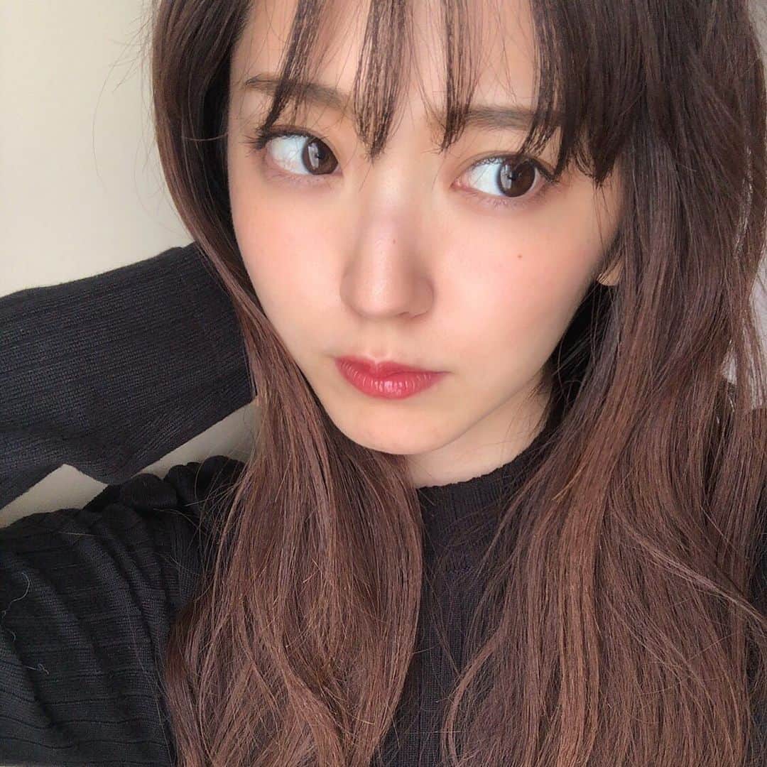 鈴木愛理さんのインスタグラム写真 - (鈴木愛理Instagram)「✴︎ 最近寒くなってきたね☺︎このくらいの気温が1番すきです✌︎ . #そういえば #youtube #昨日更新しました #ミテネ♡」10月16日 14時22分 - airisuzuki_official_uf