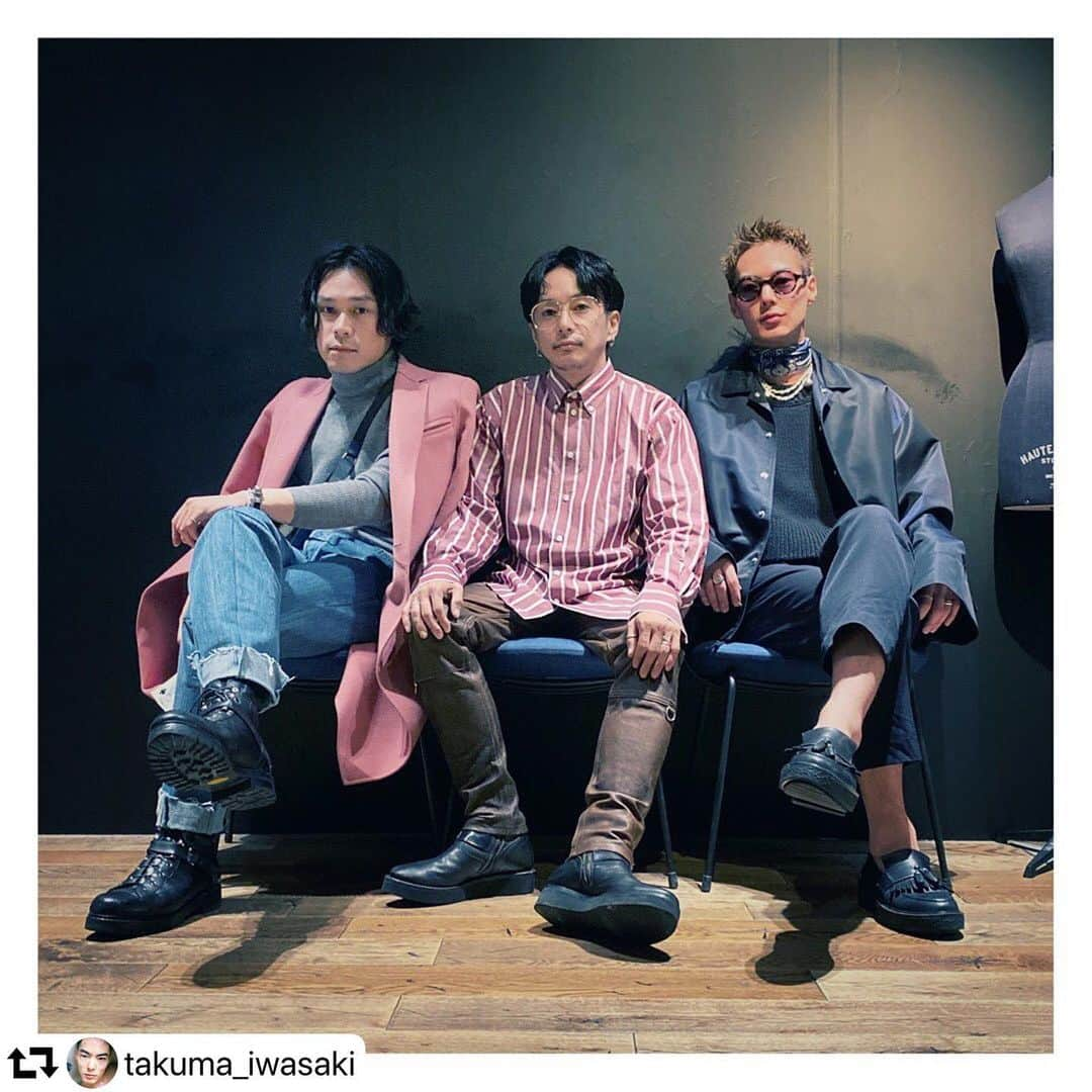 GO AKIMOTOさんのインスタグラム写真 - (GO AKIMOTOInstagram)「Go's coat & Yuya's shirt & Takuma's blouson: CINOH #repost @takuma_iwasaki ・・・ @cinoh_official . CINOH BOYS . . . #cinoh #happytime」10月17日 2時04分 - go_akimoto