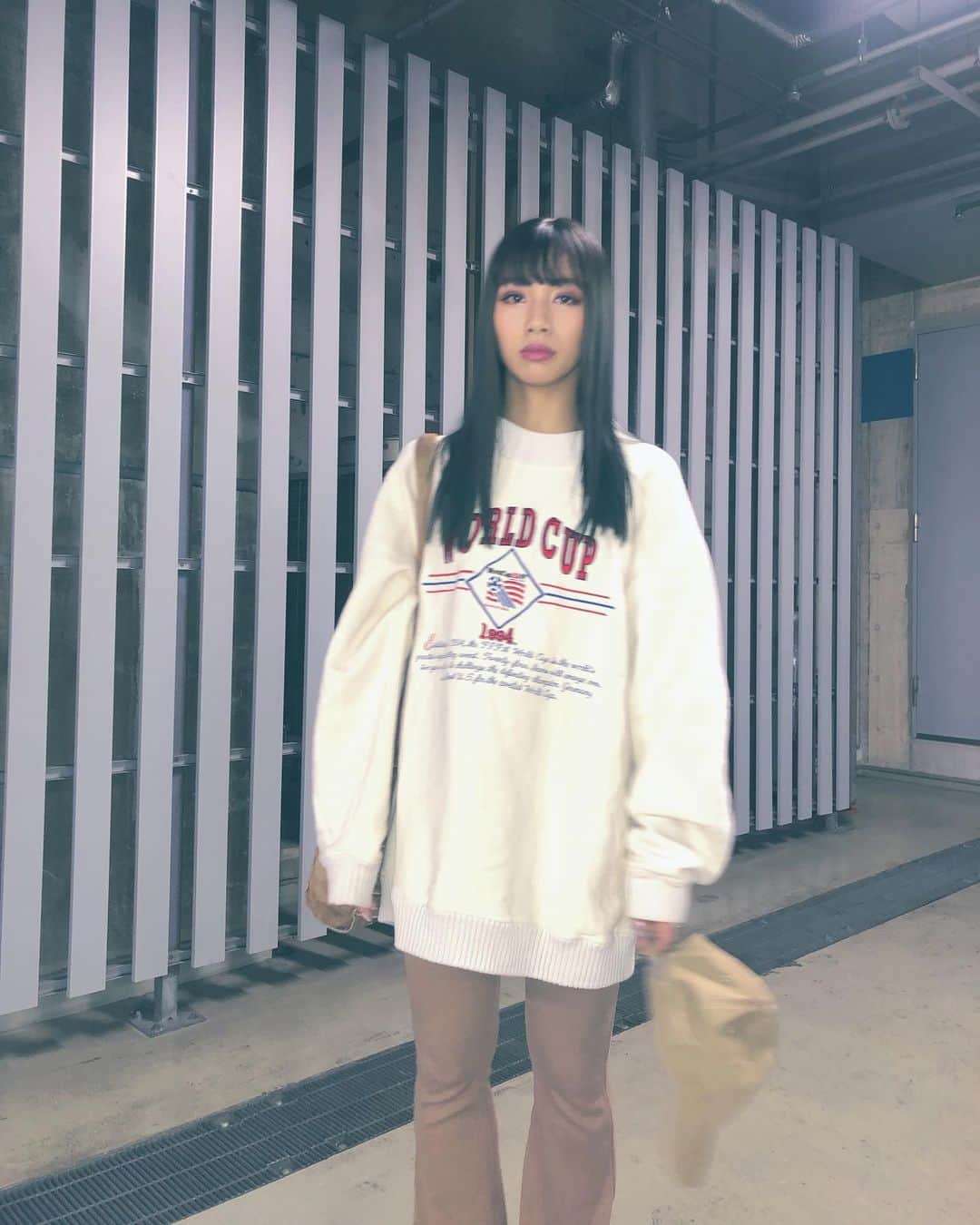 honoka のインスタグラム：「適当。てきとう。テキトー。﻿しゃしん ﻿ ﻿あっ #love_xxx の﻿ MV見てくれたかいー？﻿ ﻿」