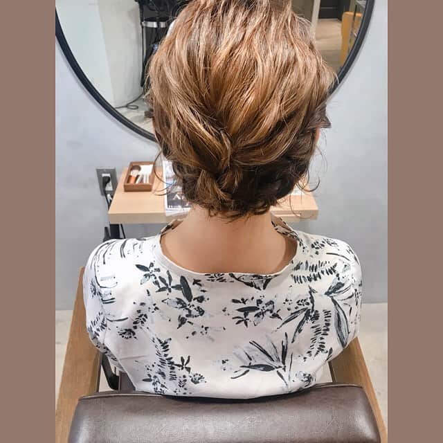 川崎優さんのインスタグラム写真 - (川崎優Instagram)「. . 髪の毛を編んでもらって一日中ウキウキしておった👳🏻‍♂️✂︎」10月16日 18時56分 - yuu__noir