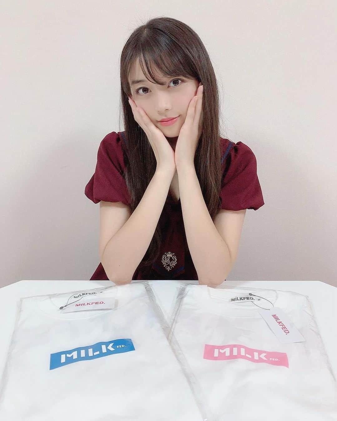 牧野真莉愛さんのインスタグラム写真 - (牧野真莉愛Instagram)「♡ ♡ ✨MILKFED.×FIGHTERS Tシャツ✨ ・ 【MILKFED.】it girl # 2 モーニング娘｡'19牧野真莉愛、登場させていただきました🐰 & 大好きなファイターズとのコラボグッズ❤ ・ まりあとっても嬉しいです❣️❣️ ♡ ♡  #milkfed 🎀 #milkfedjp #ミルクフェド #lovefighters #北海道日本ハムファイターズ ❤ #モーニング娘19 #morningmusume19 #牧野真莉愛」10月16日 21時30分 - maria_makino.official