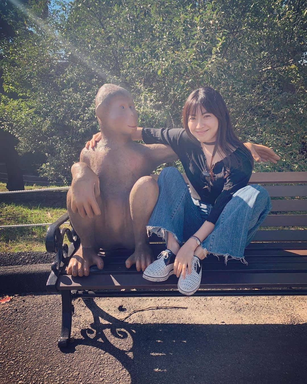 瀧本美織のインスタグラム：「28歳、大感謝☺️🧡✨ 遊び心もある大人に🥳 　#ももた元気かな🐵」